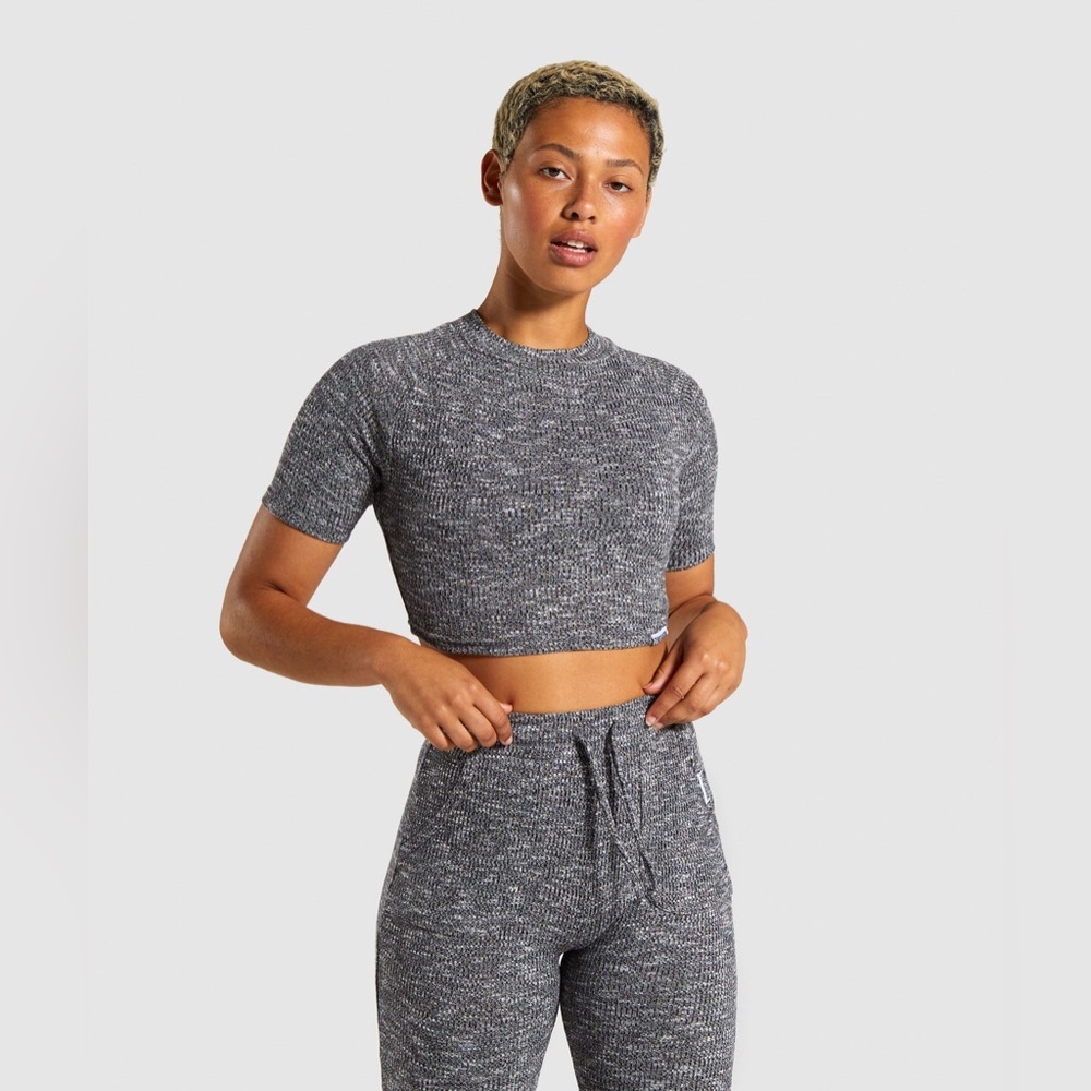 *Sold* Gymshark Slounge Crop Top